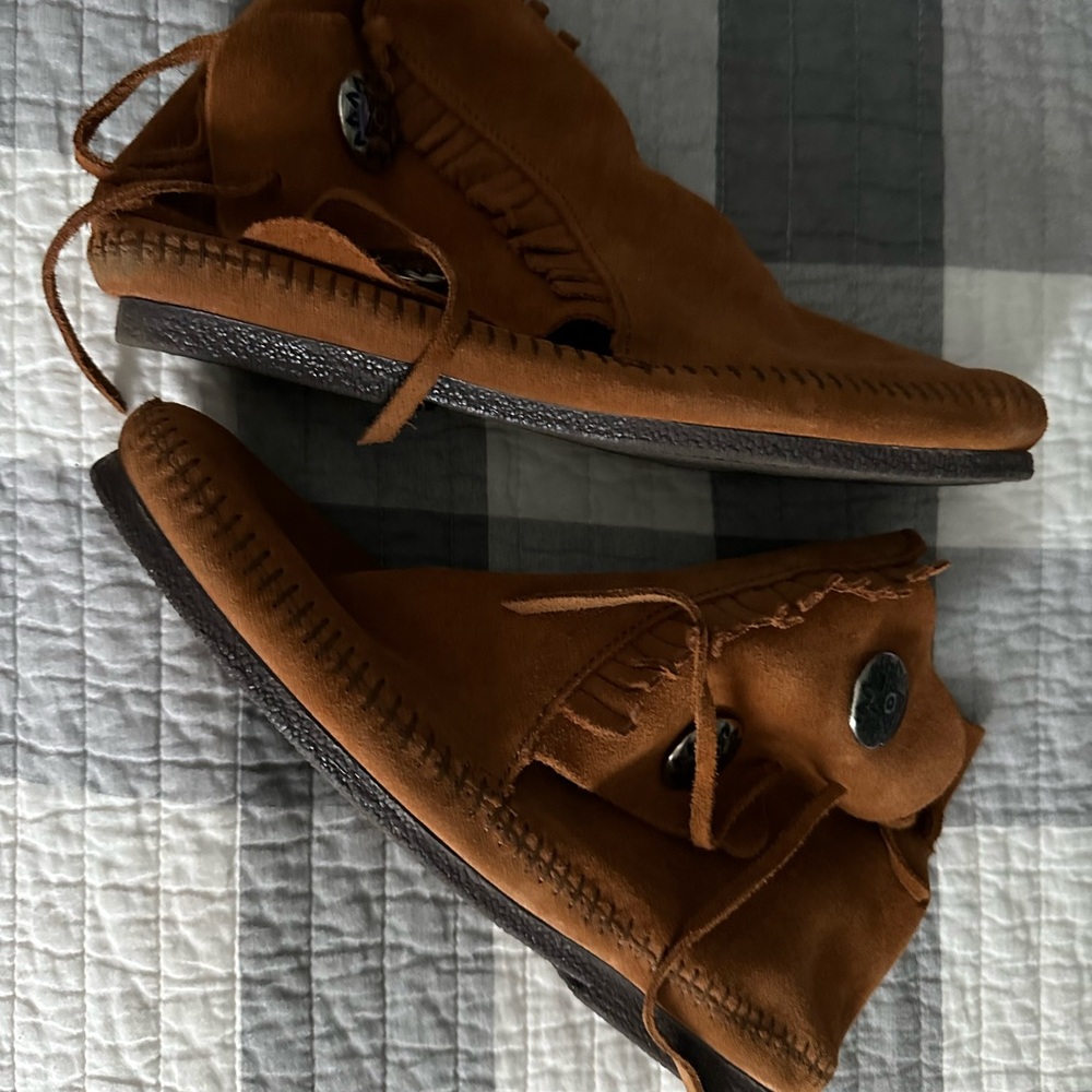 Men's Brown Suede Moccasin Shoes